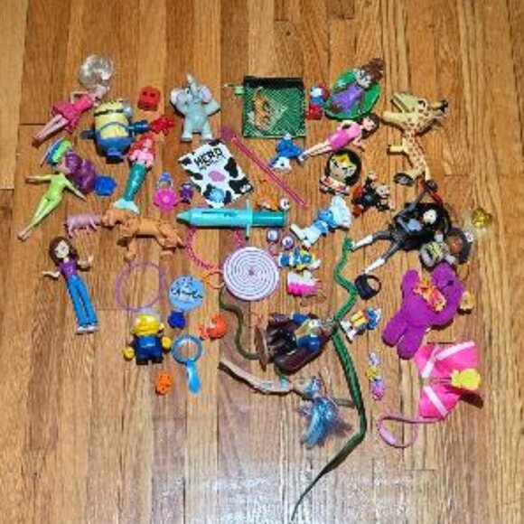 Goody Bag of Small Toys! - Picture 1 of 5